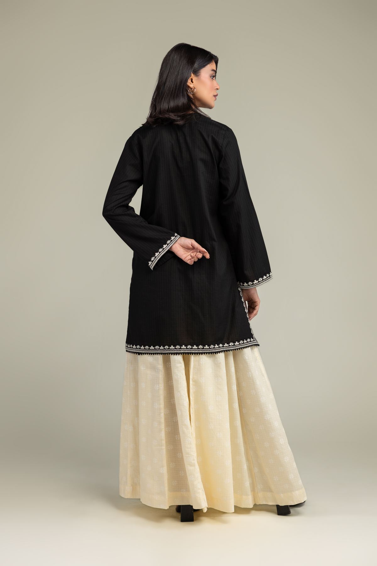 Embroidered Cotton Dobby Short Black Kurta - 1-26-317-B-D1-VG