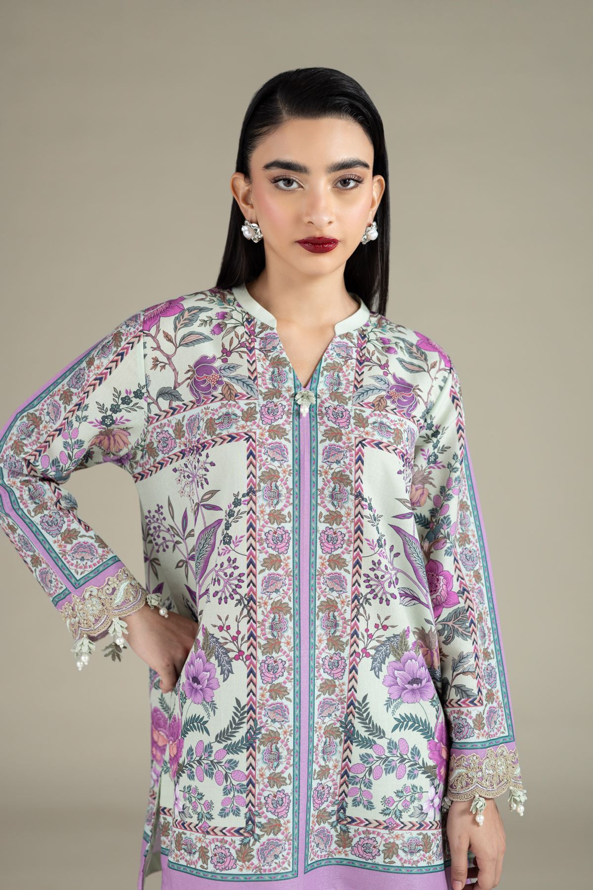 Embroidered Mesuri Kurta - 25-10-12E11-07TA-VG