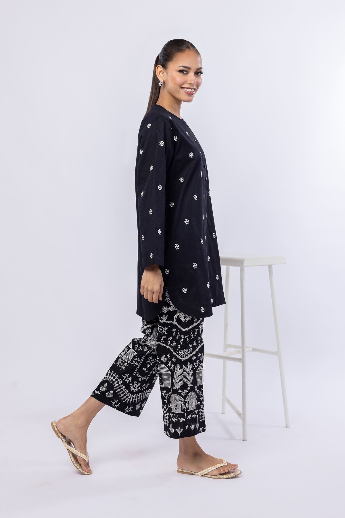 Embroidered Cotton Dobby Pants - 1-26-223-A-A1-VG