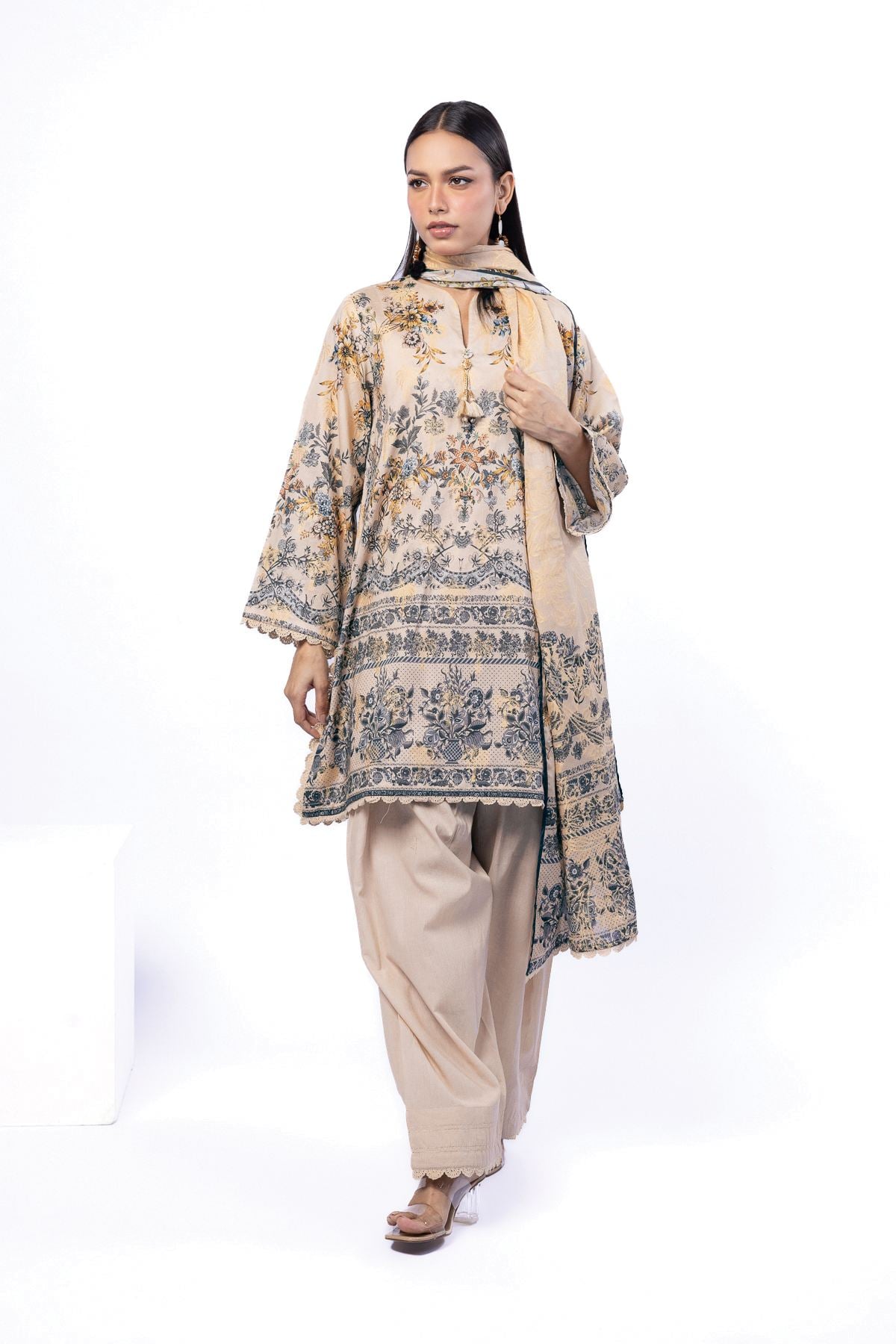 Printed Jacquard Tailored 3 Piece - T-A22-26-117FH2-VG