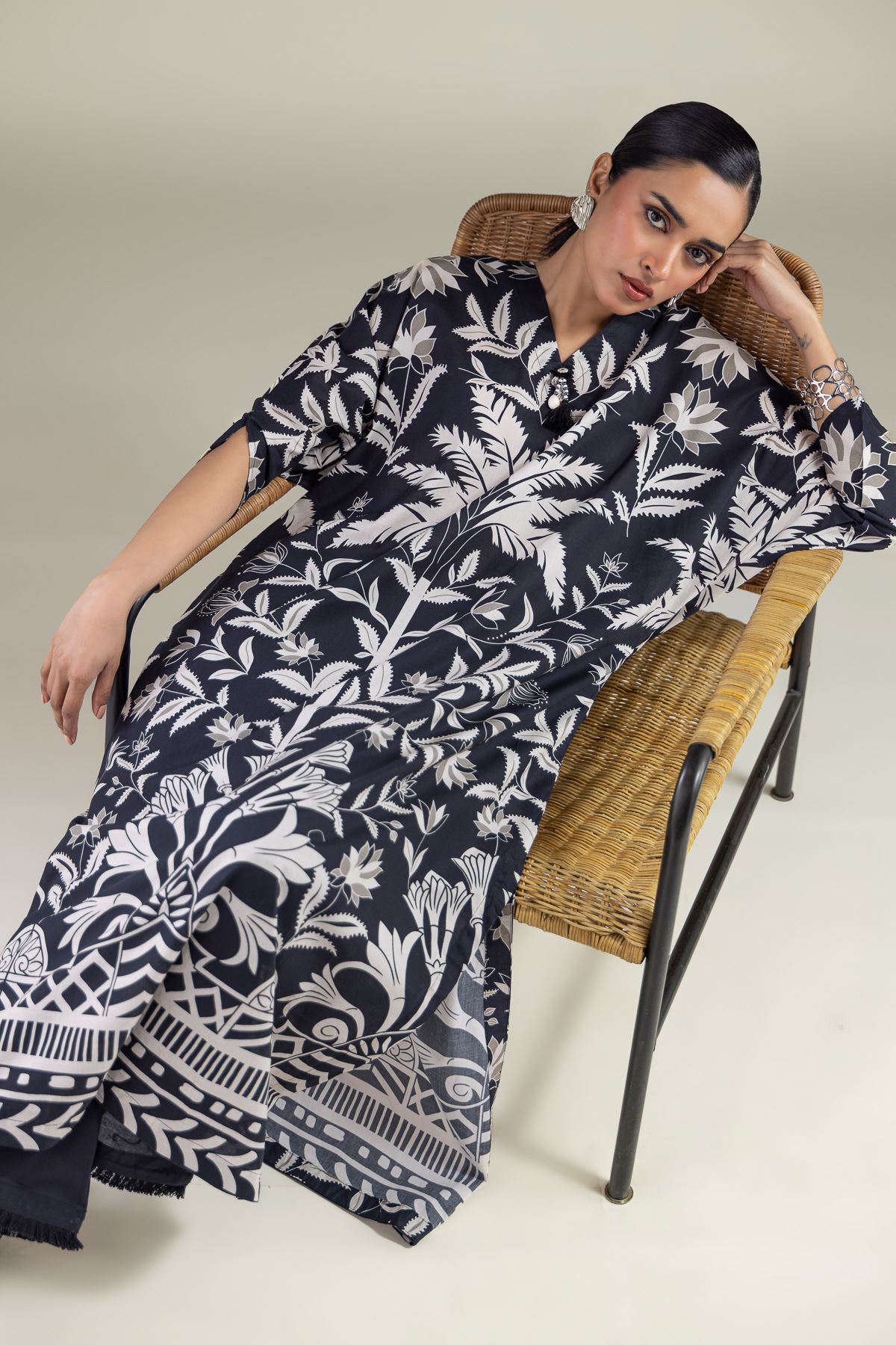 Embroidered Cambric Printed Cambric Kurta - 25-00-X2-03TA-VG