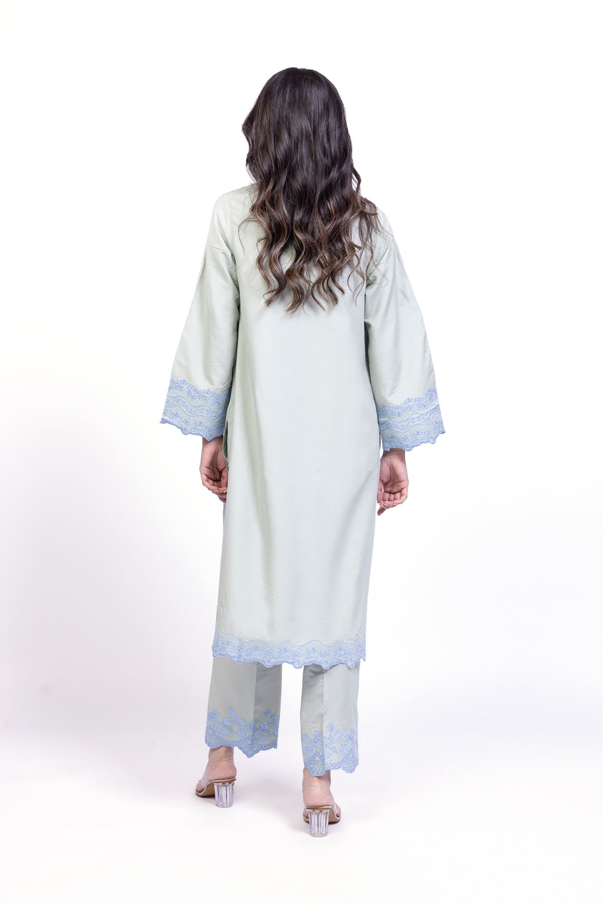 Embroidered Raw Silk Kurta - 25-09-12E2-01TA-VG