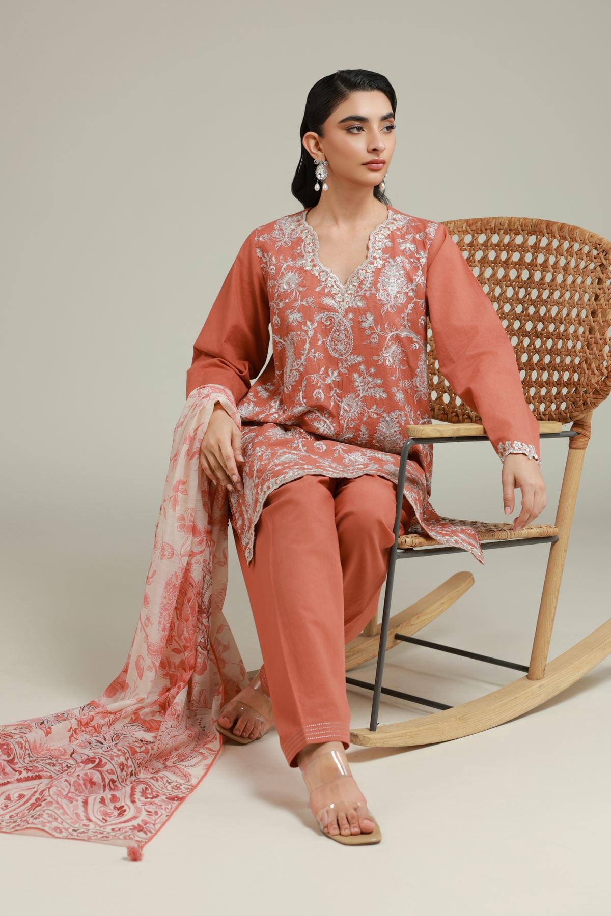Embroidered Cambric Tailored 3 Piece - T-A33-26-109FI2-VG
