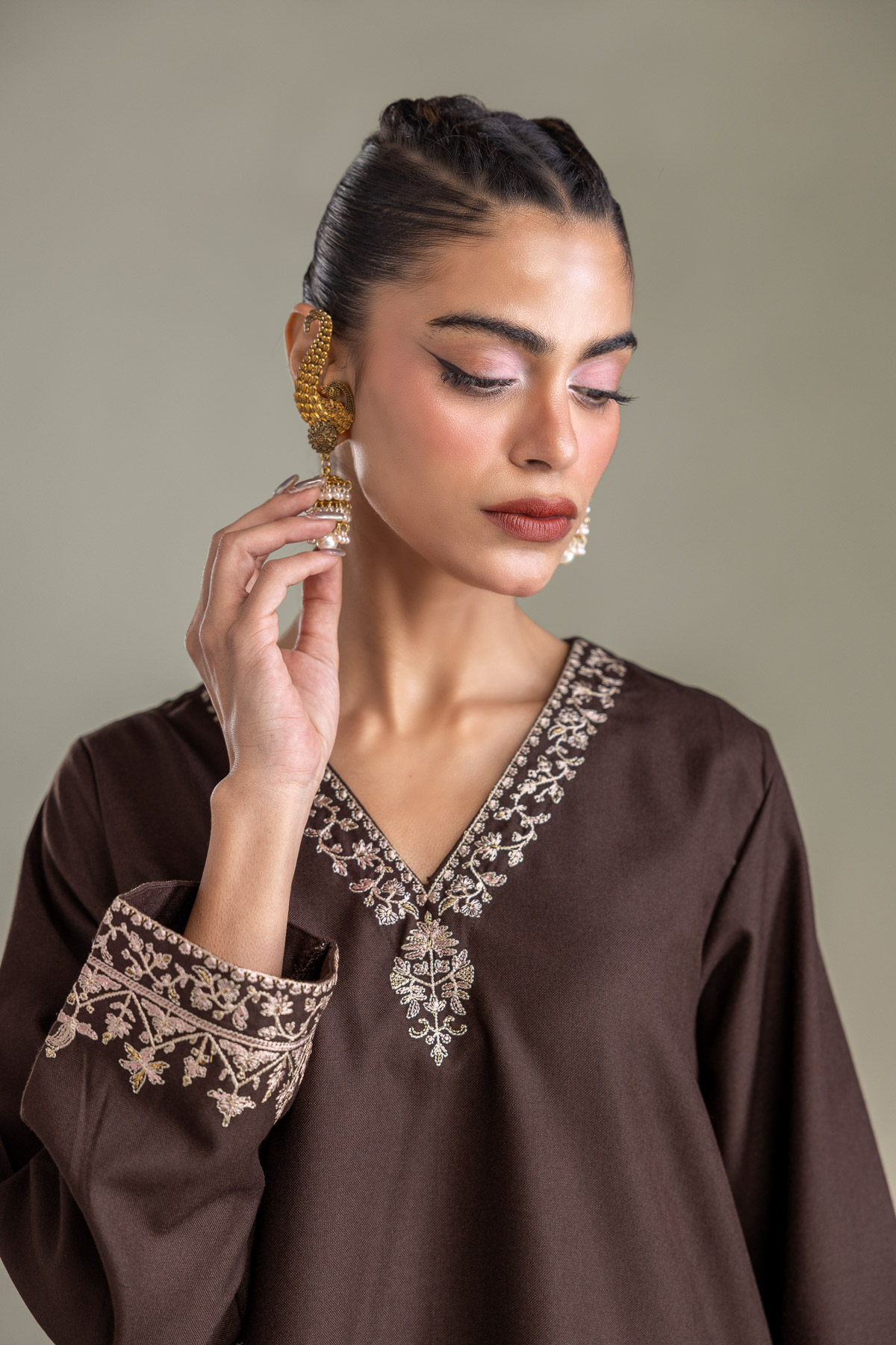 Embroidered Heavy Blended Viscose Brown V-neck Kurta - 1-26-431-A-D1-VG