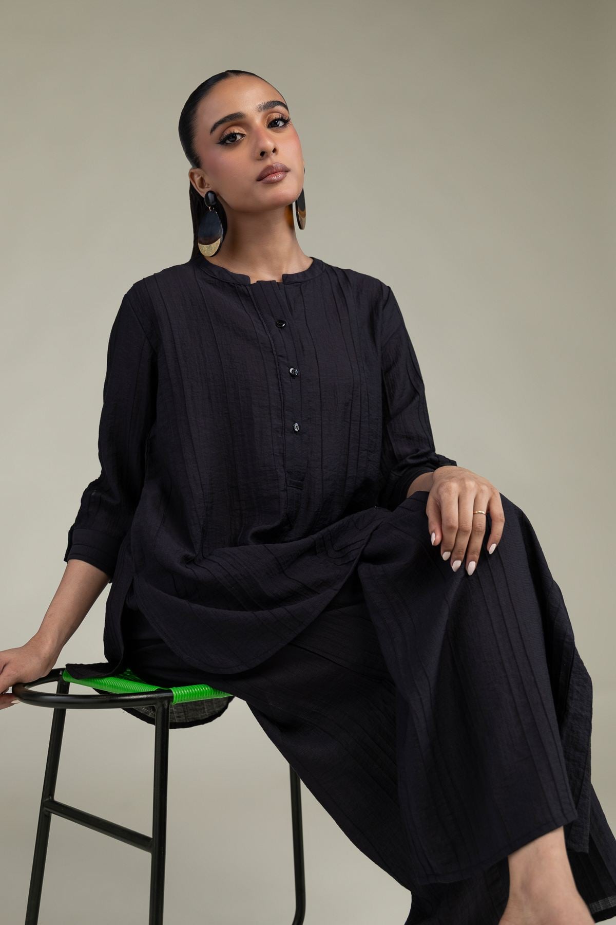 Dyed Blended Crinkle Black Crinkle Tunic - 2-26-308-A-G1-VG