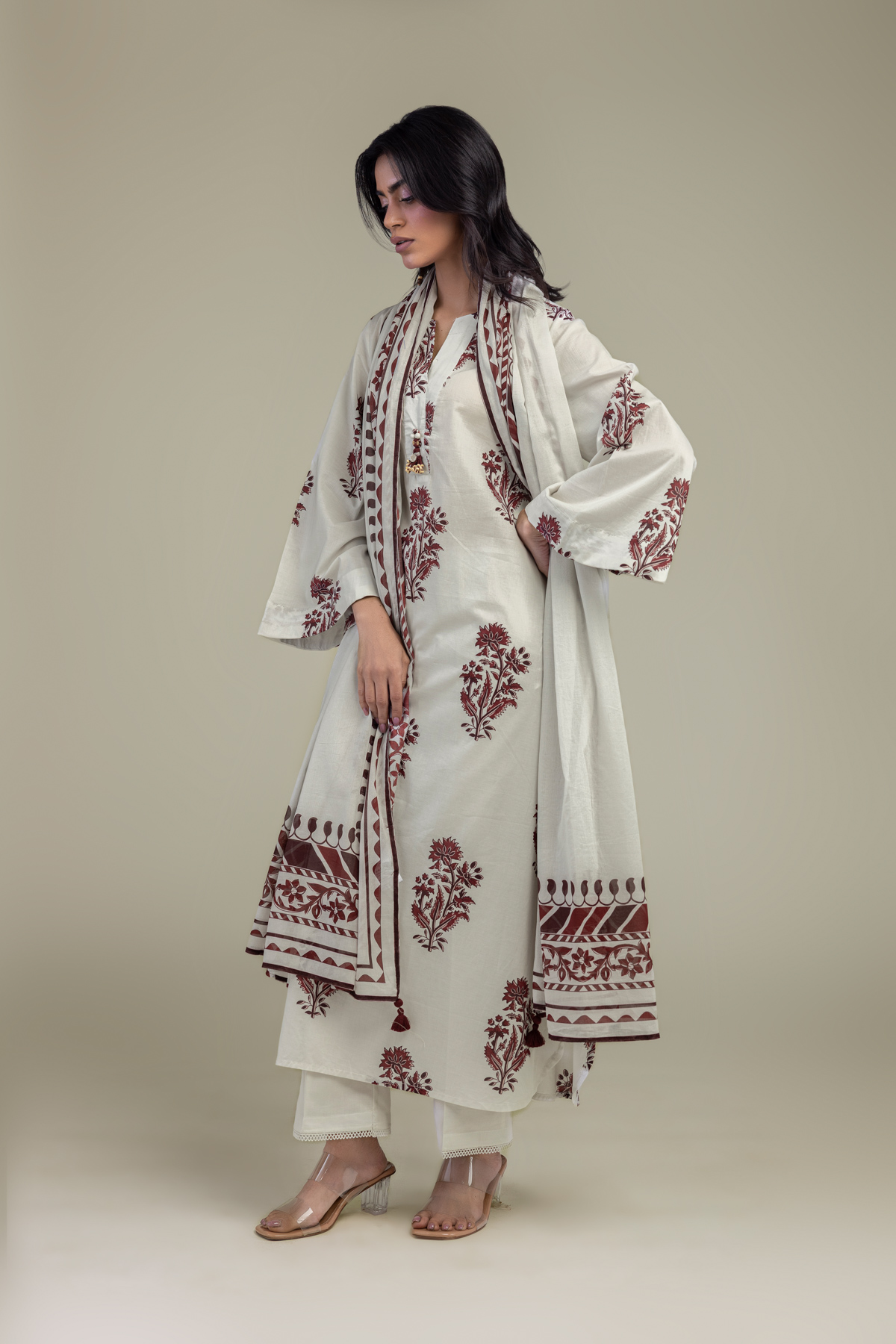 Printed Lawn Floral Cambric Dupatta - 1-26-309-B-D1-VG