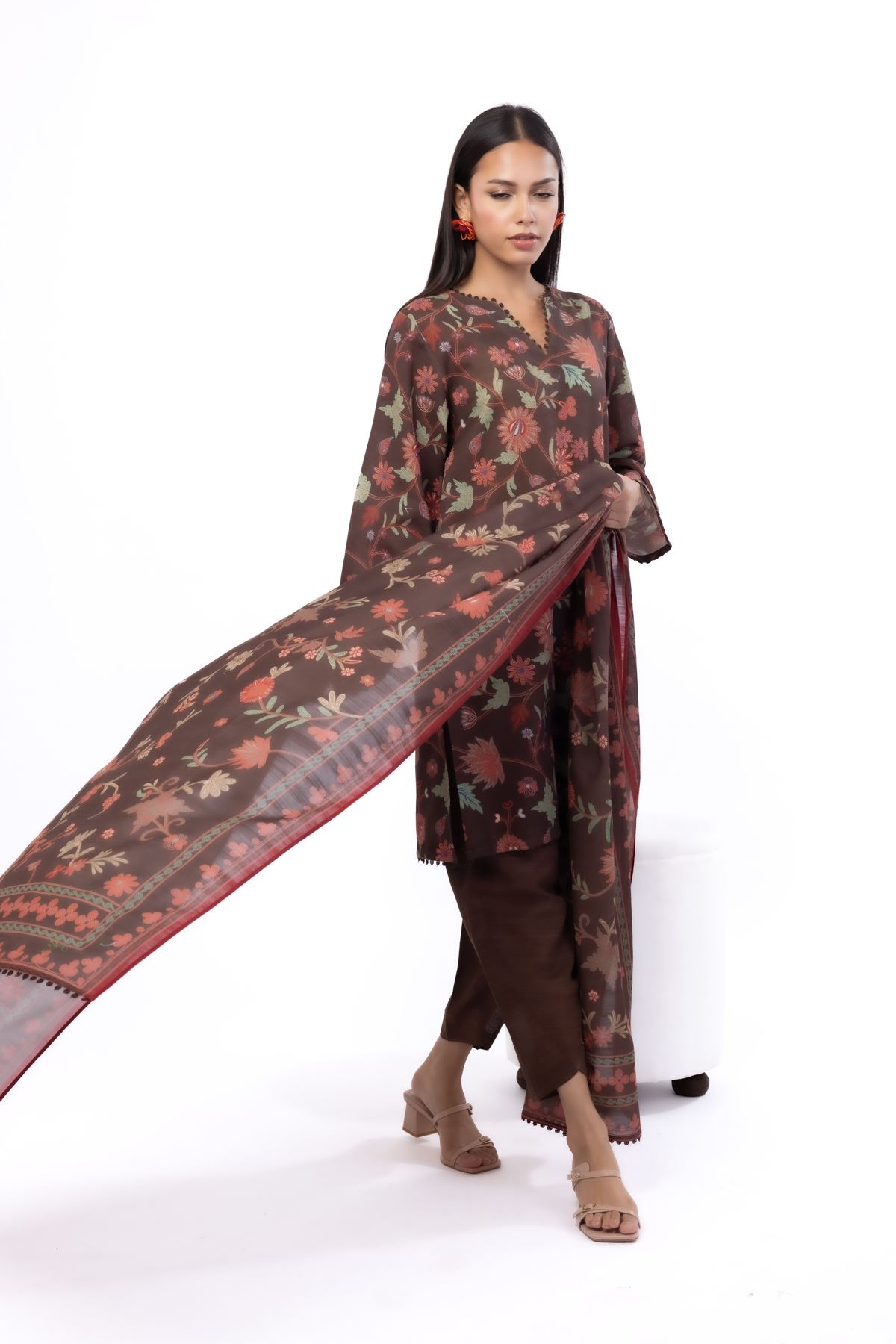 Printed Khaddar Tailored 3 Piece - 25-10-10S1-01TB-VG