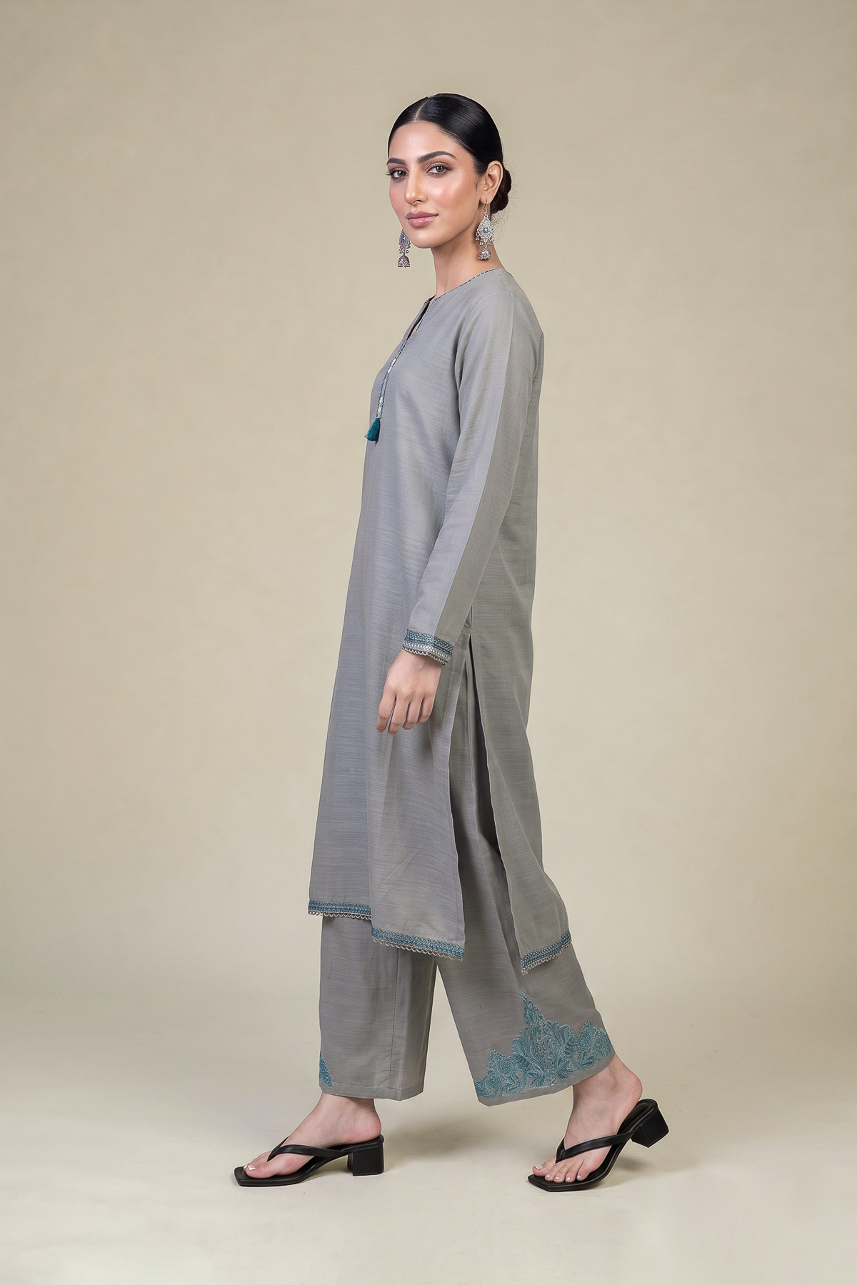 Embroidered Light Khaddar Gray Khaddar Pants - 1-26-457-A-D2-VG