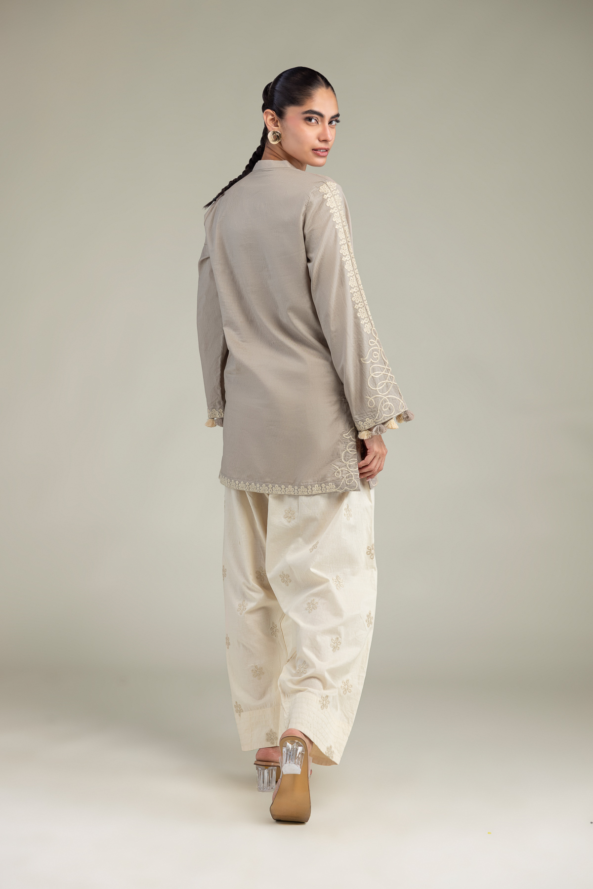 Embroidered Cotton Dobby Cotton Dobby Kurta - 1-26-102-A-F-VG