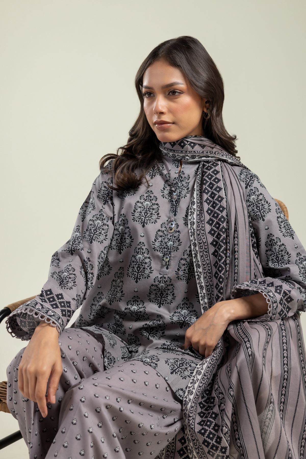 Printed Lawn Dupatta - 25-10-10S5-05TA-VG