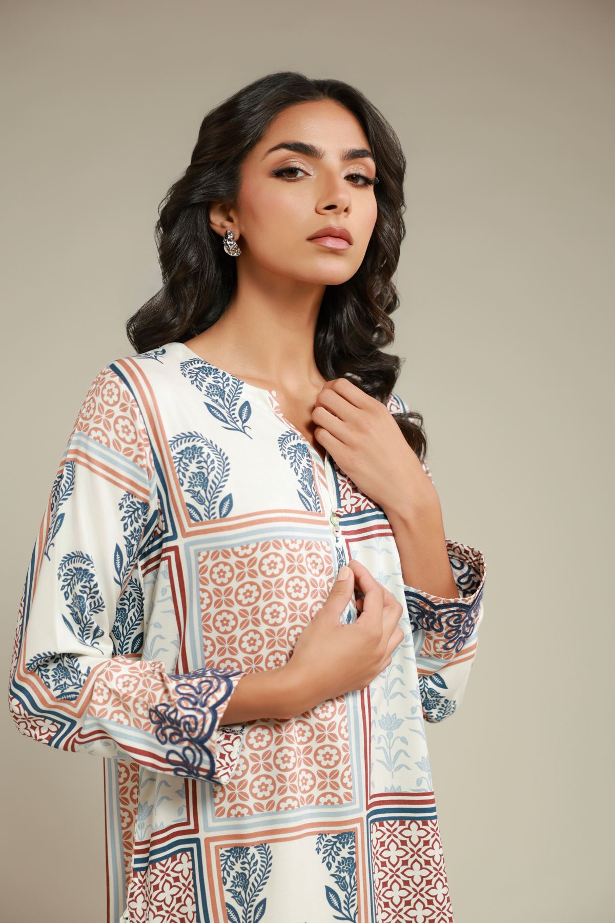 Embroidered Viscose Kurta - 1-26-101-A-C-VG