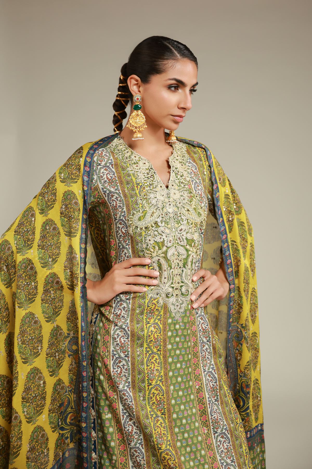 Embroidered Raw Silk 3 Piece Co-ord Set - 25-11-12S2-10TA-VG