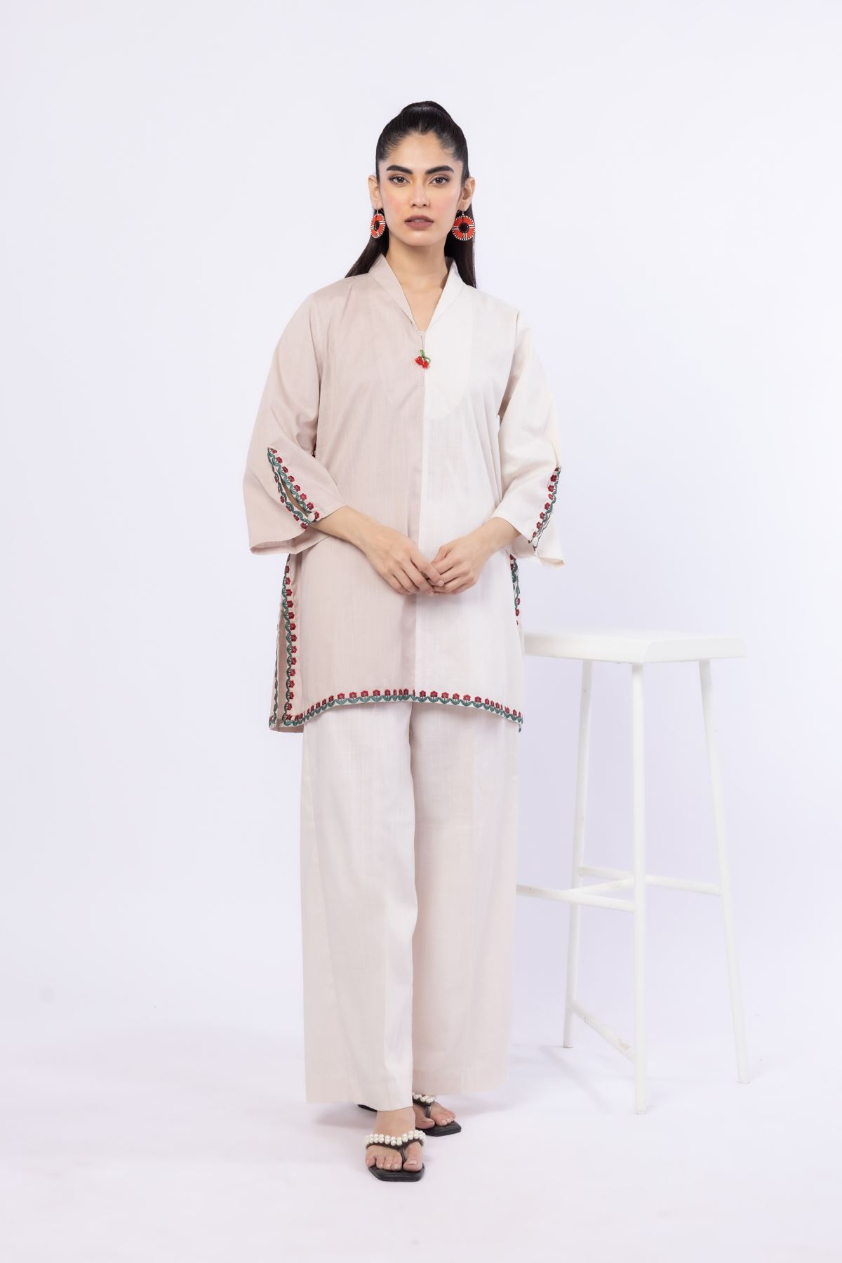 Embroidered Crosshatch Poplin Kurta - 25-08-8E5-07TA-VG