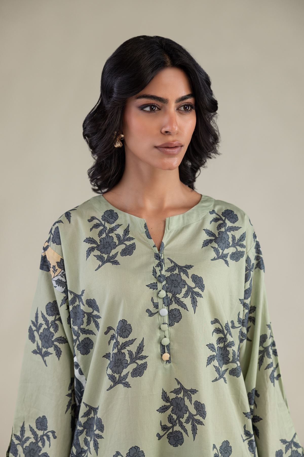 Embroidered Cambric Floral Short Kurta - 8-26-303-A-C1-VG