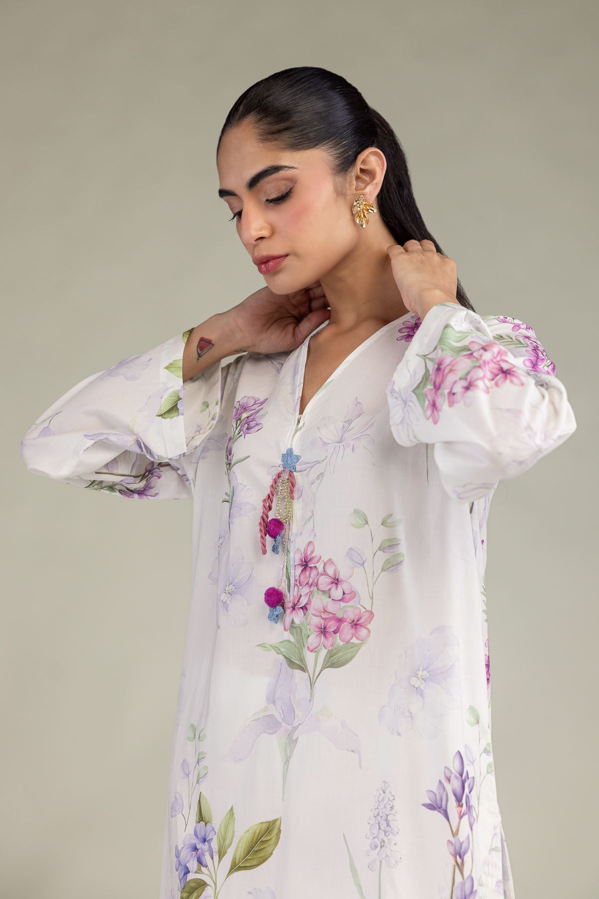 Printed Cotton Viscose White V-Neck Kurta - T-CHD04A-R-VG