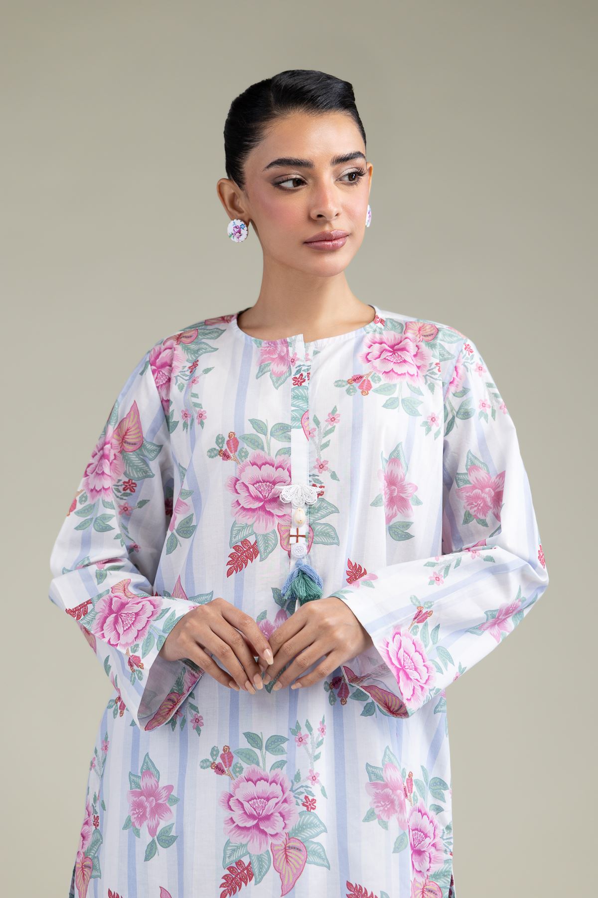 Printed Cambric White Floral Kurta - T-A11-26-107FC1-VG