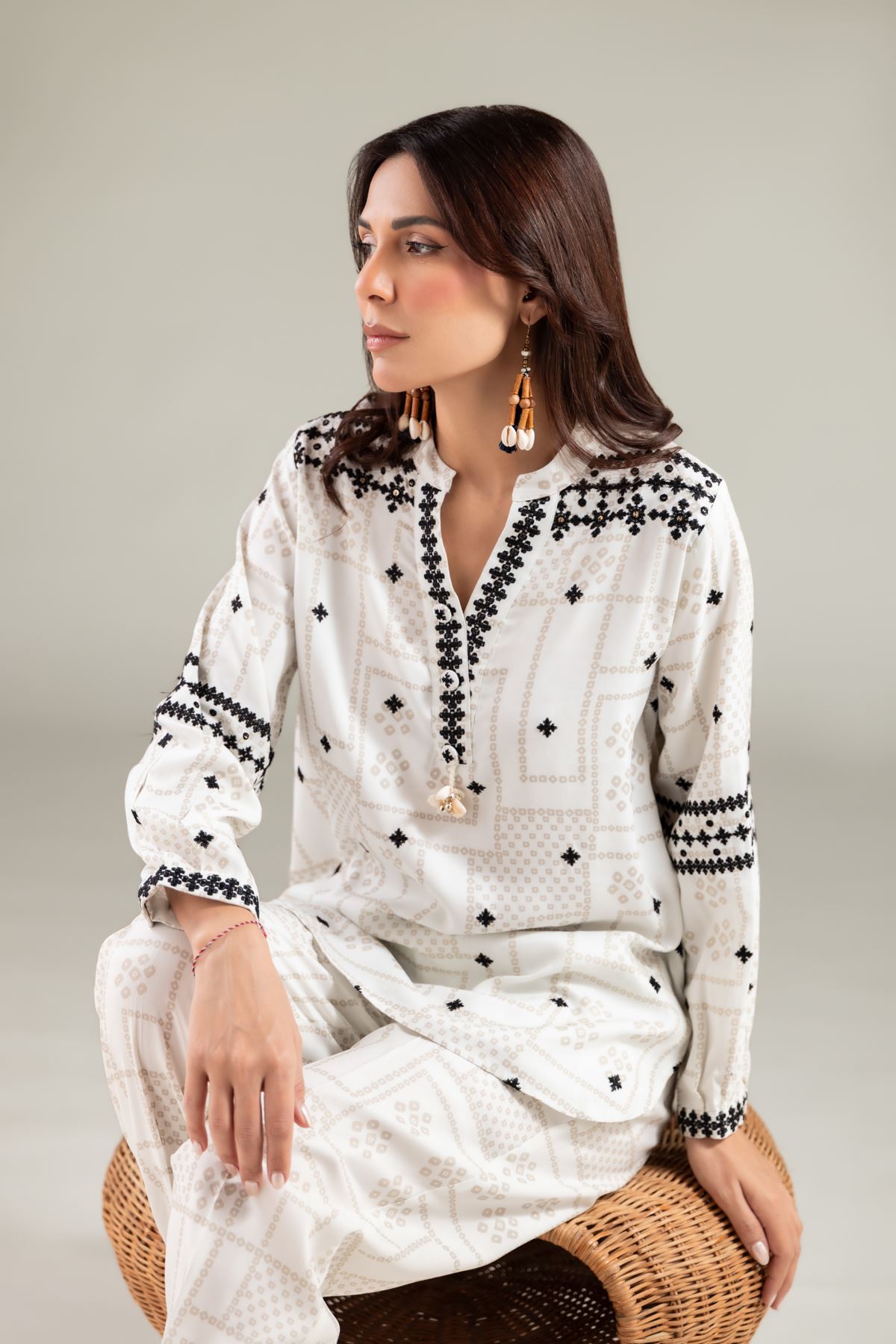 Embroidered Viscose Crepe Shirt - LKN78BST-VG