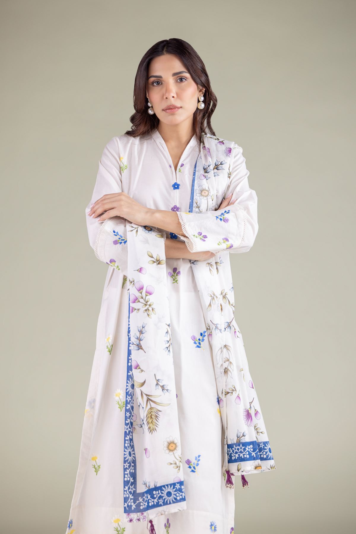 Embroidered Cambric Kurta - 1-26-123-A-G-VG