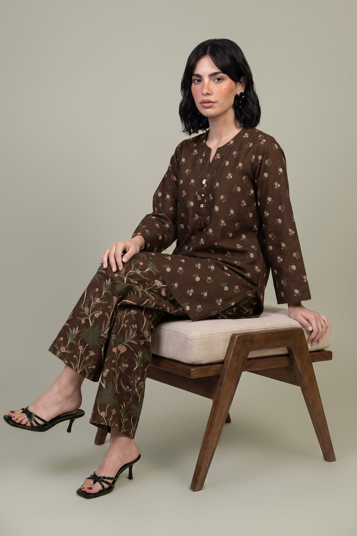 Printed Light Khaddar Tailored 2-Piece Set - 2-26-308-A-G1-VG