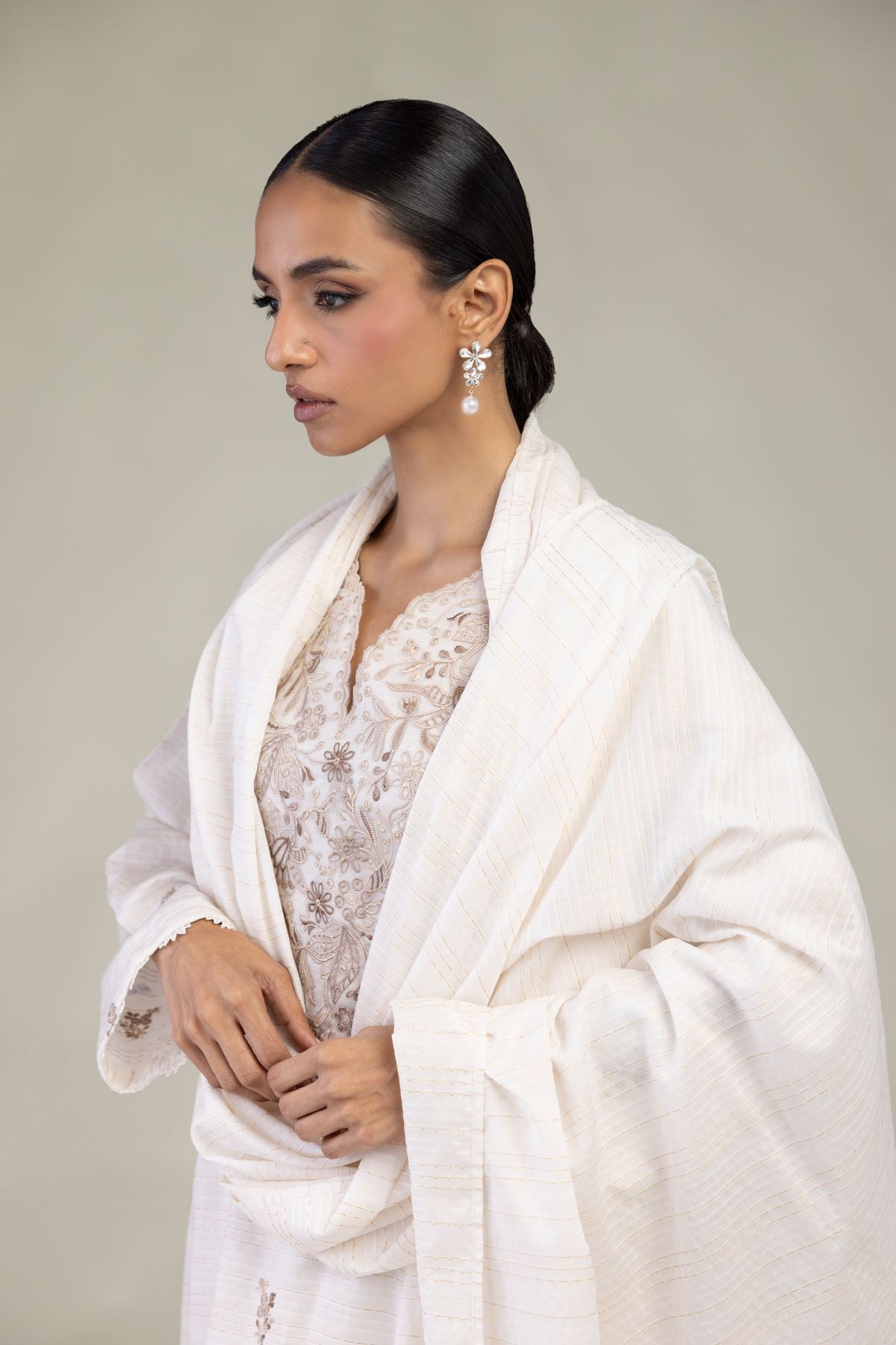 Embroidered Messuri Dobby White Tailored 3-Piece - 2-26-212-A-F1-VG