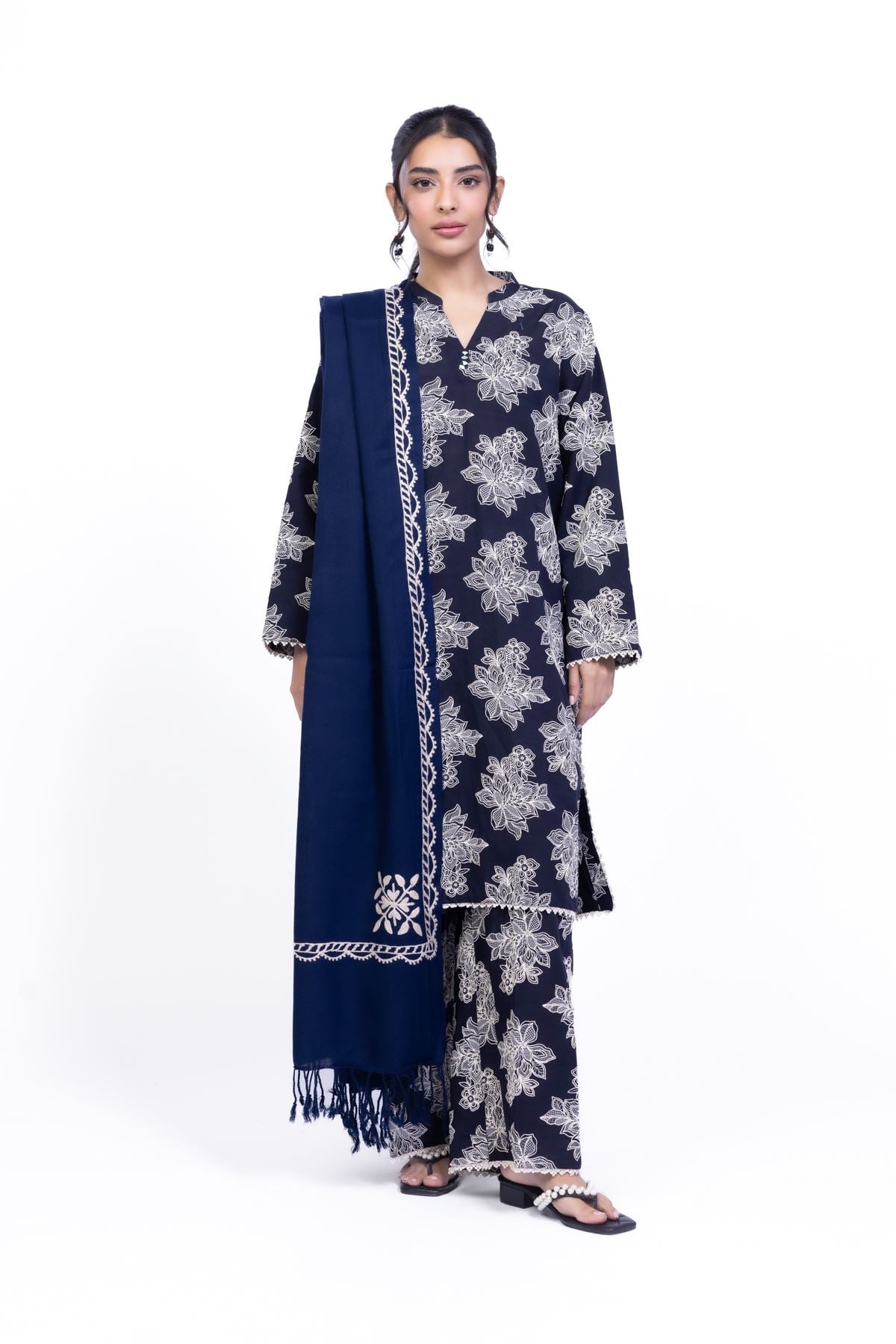 Printed Khaddar Pants - 25-08-11E15-01TB-VG