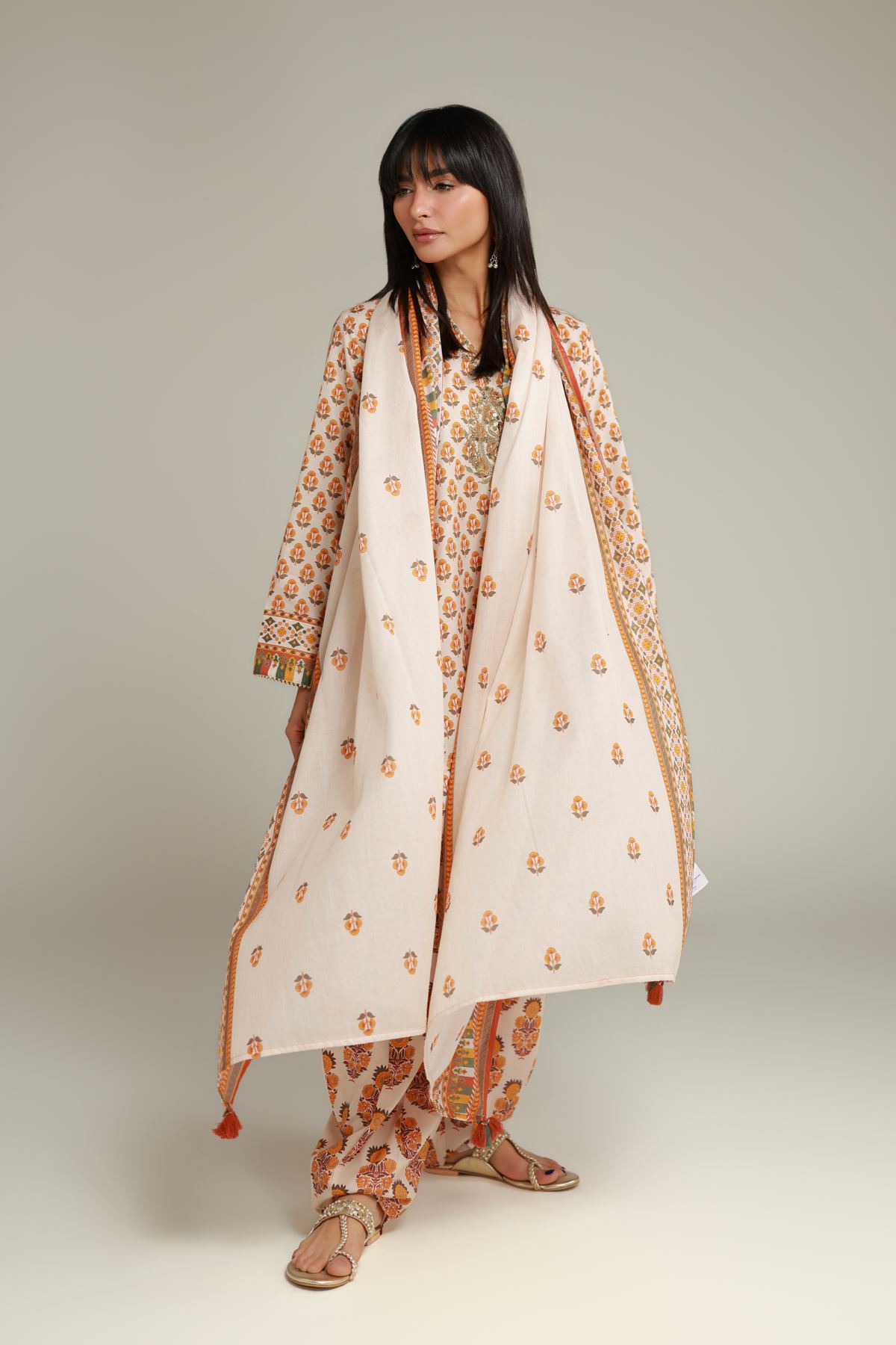 Embroidered Lawn Floral Lawn Dupatta - 1-26-138-A-E-VG