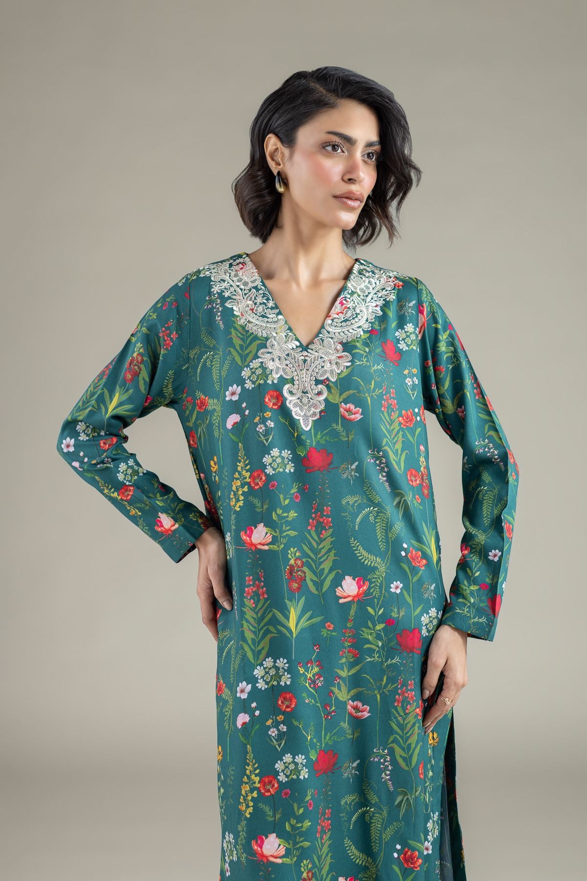 Embroidered Marina Floral Longline Kurta - 25-10-11E6-08TA-VG