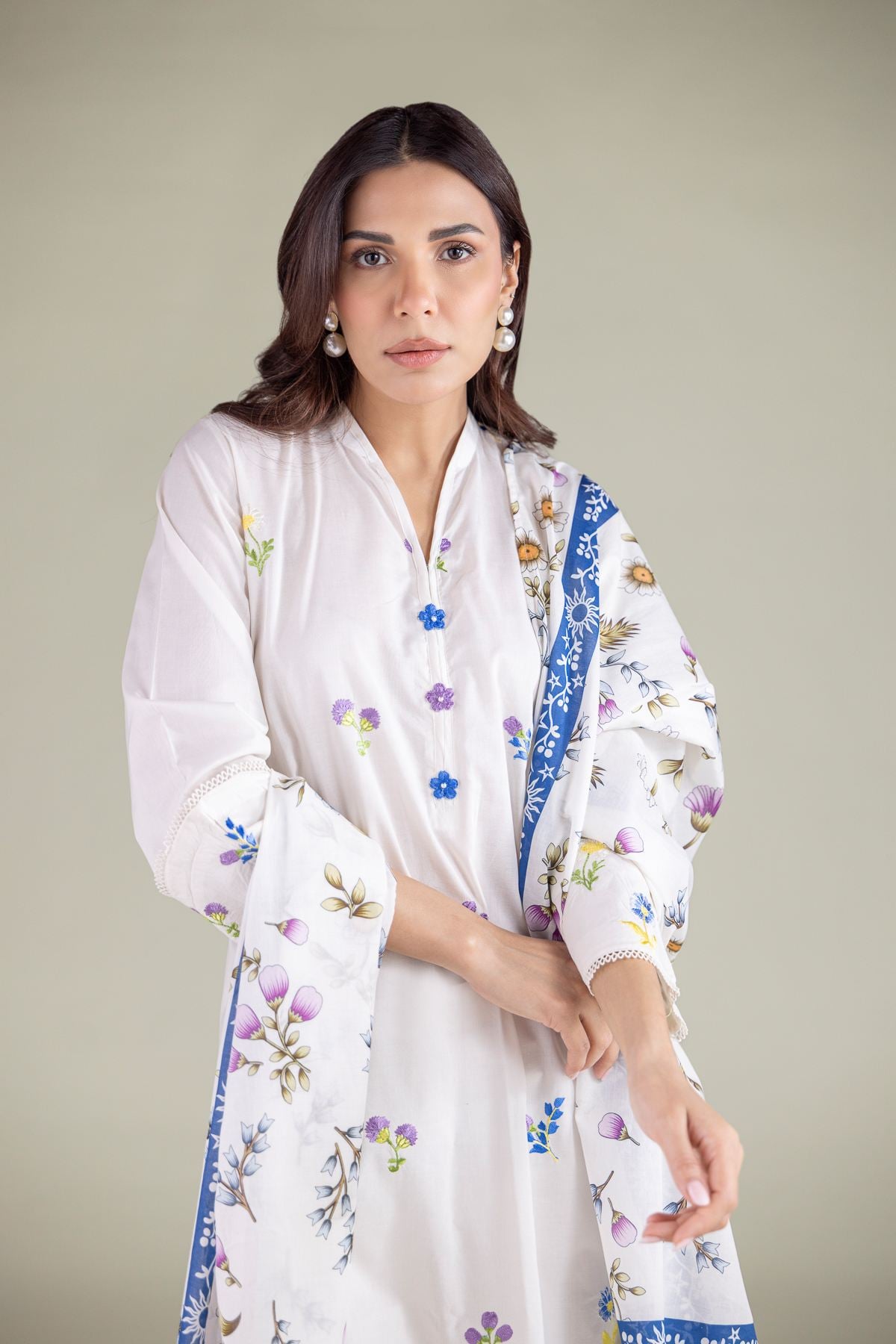 Embroidered Lawn Dupatta - 1-26-127-C-F-VG