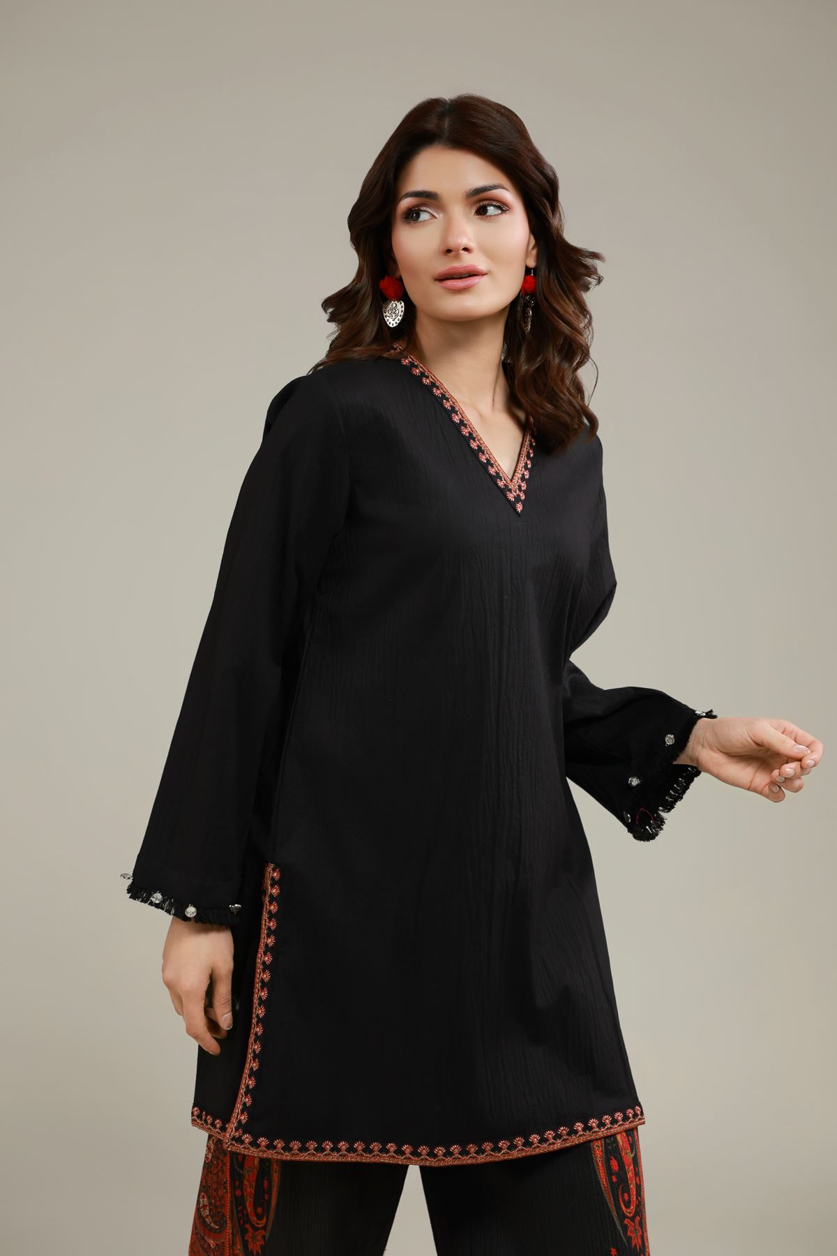 Embroidered Cotton Crinkle Threadwork V-Neck Kurta - 1-26-146-A-A-VG