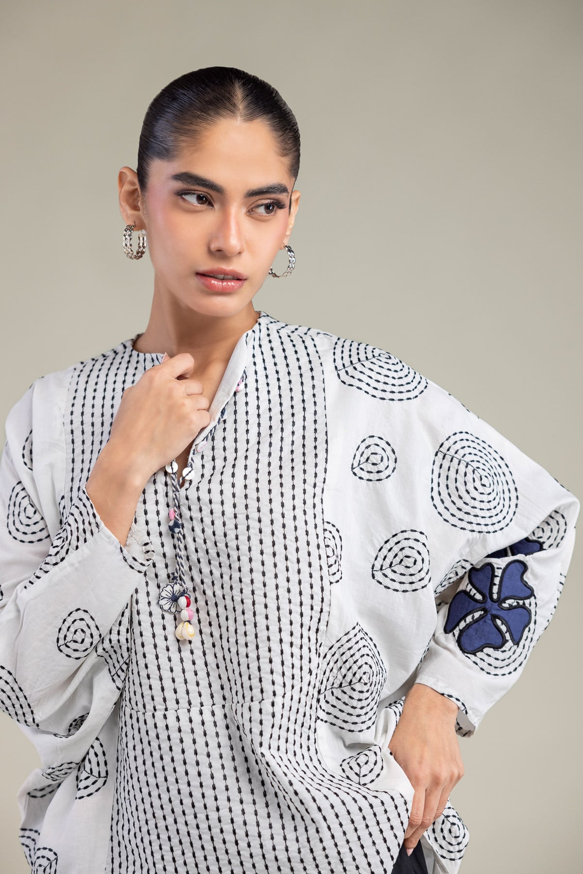 Embroidered Cambric White Cambric Shirt - A22-26-214FH1-VG
