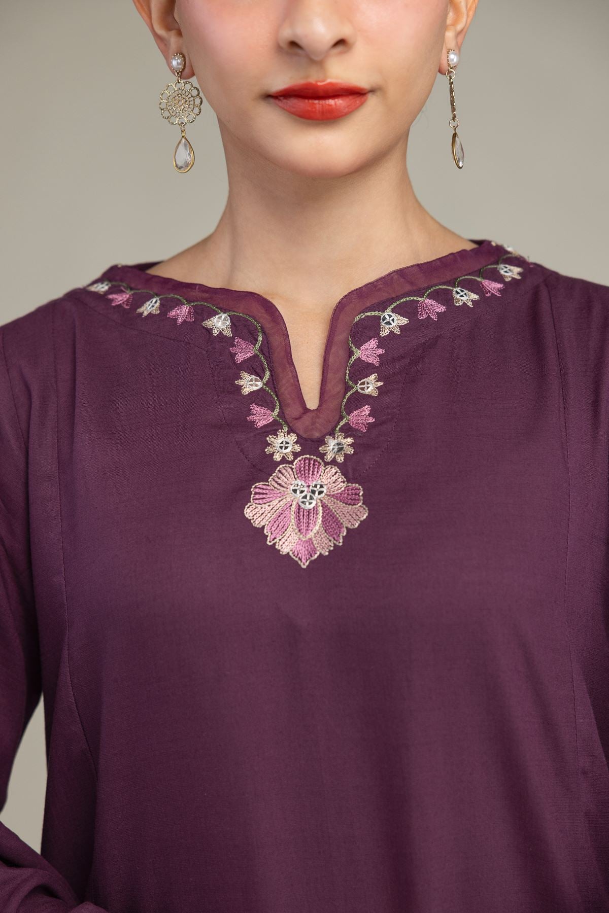 Embroidered Raw Silk Floral Threadwork Kurta - 12-26-106-F-D-VG