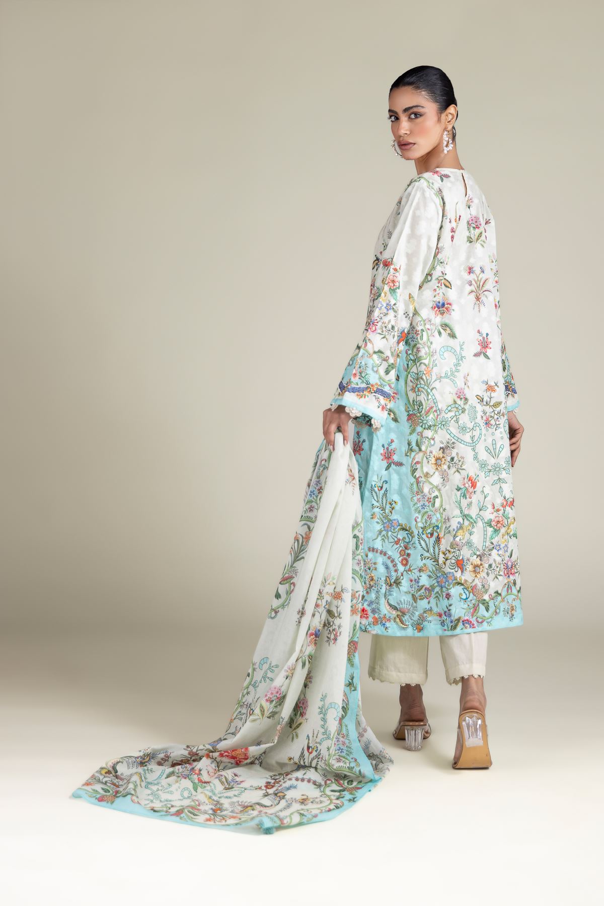 Embroidered Broshia Tailored 3-Piece Set - 1-26-250-B-H1-VG