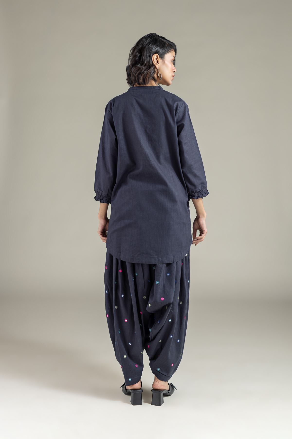 Dyed Heavy Textured Cotton Kurta - 25-04E48-07TA-VG