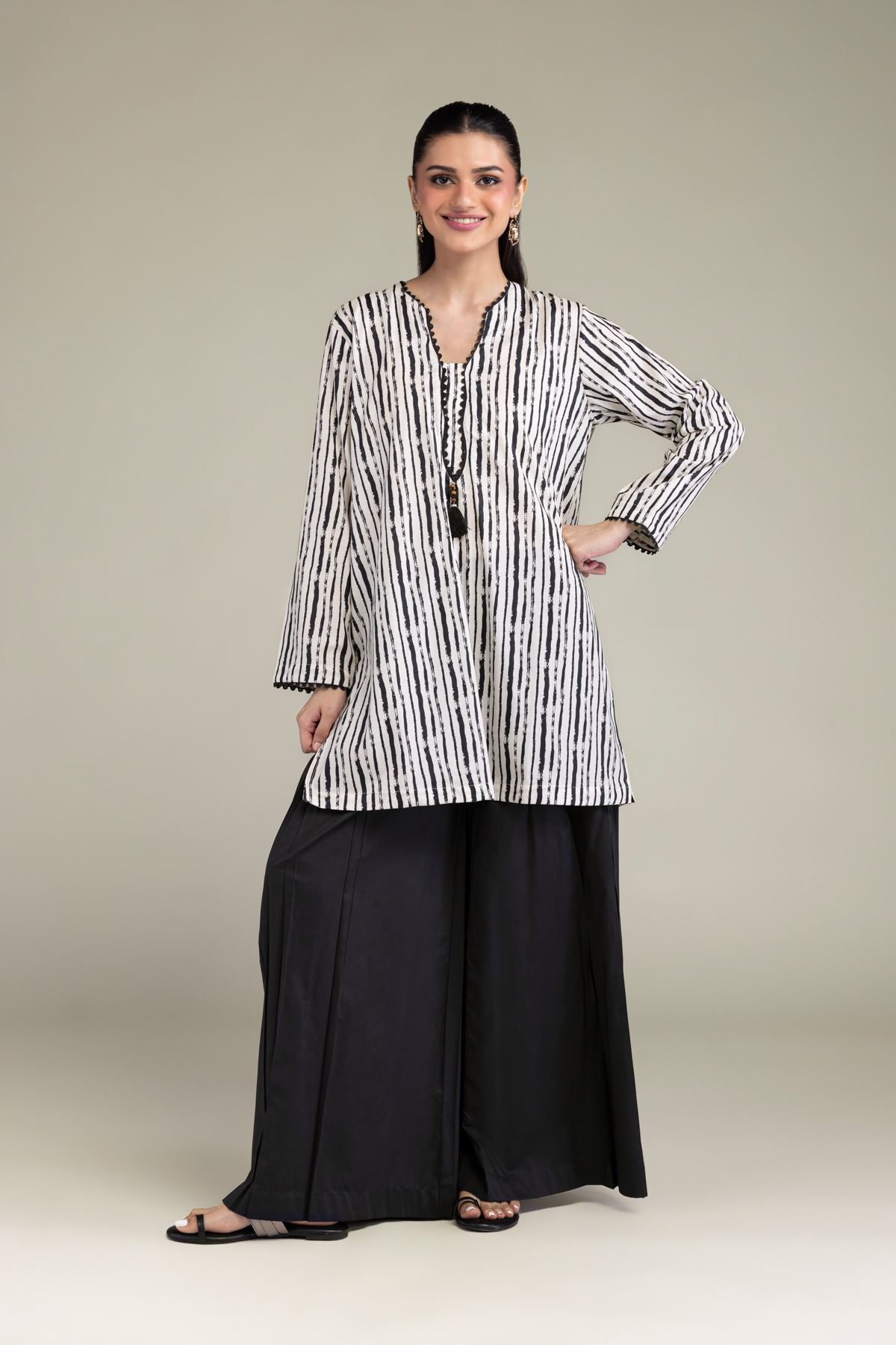 Printed Cotton Viscose Solid Cotton Pants - 1-26-206-A-I1-VG