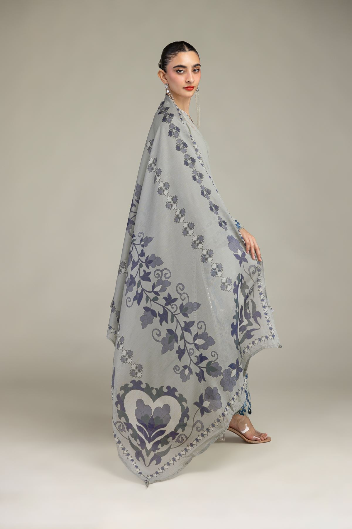 Embroidered Mesuri Floral Mesuri Dupatta - 2-26-210-A-G1-VG
