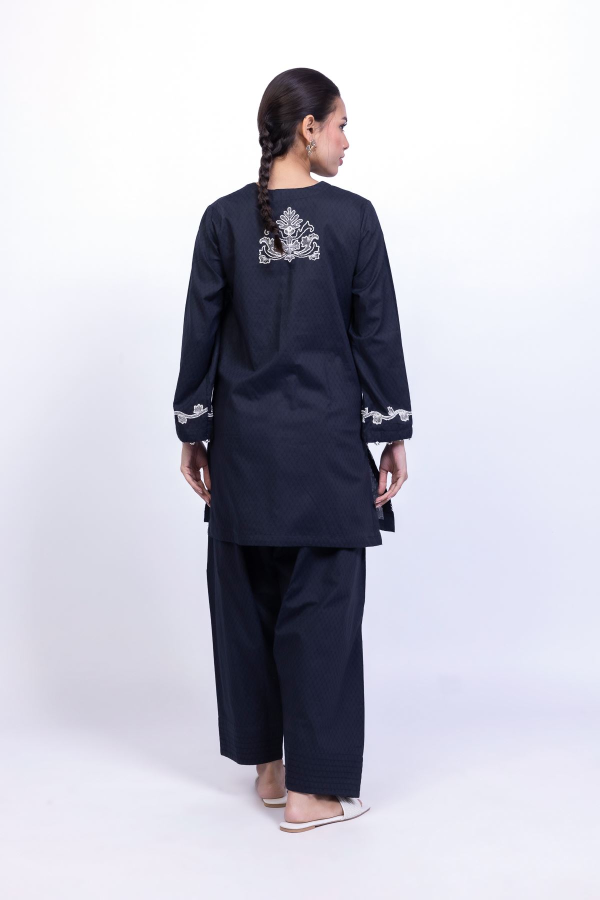 Embroidered Cotton Dobby Kurta - 2-26-101-A-D-VG