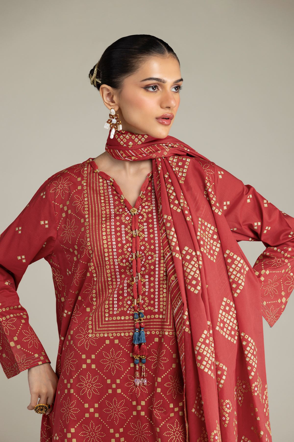 Embroidered Cambric Cambric 3-piece Co-ord - 1-26-231-A-D1-VG