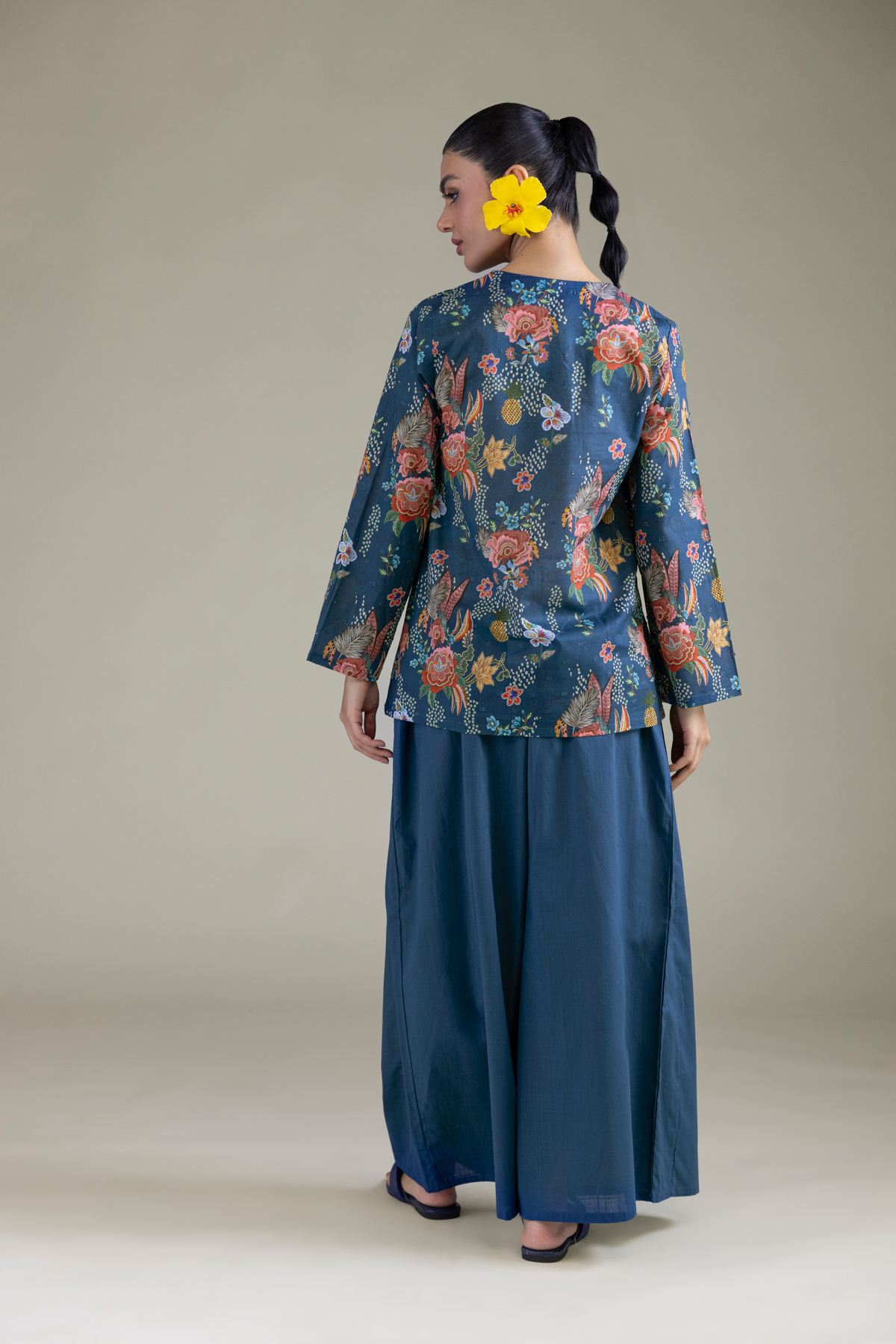 Embroidered Cambric Blue Cambric Shirt - 1-26-211-A-A2-VG