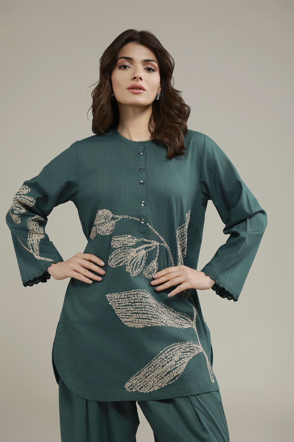 Embroidered Heavy Textured Cotton Short Floral Kurta - 25-09-9S1-01TA-VG