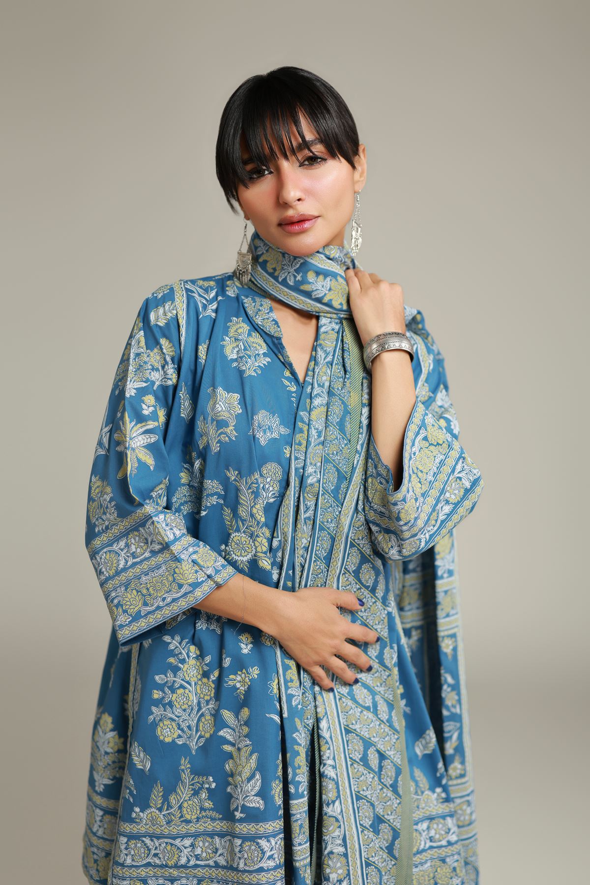 Printed Lawn Floral Lawn Dupatta - 1-26-138-A-F-VG