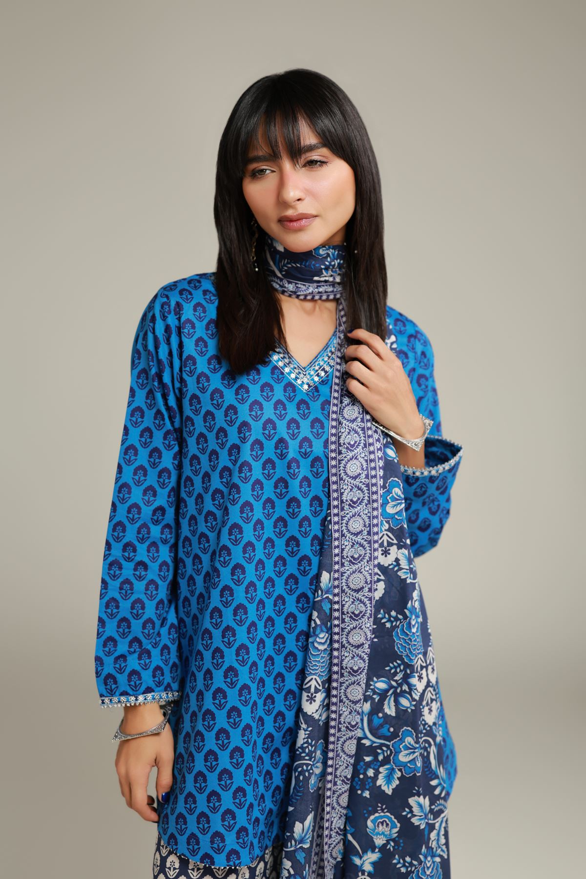 Embroidered Lawn Navy Lawn Dupatta - 1-26-138-A-A-VG