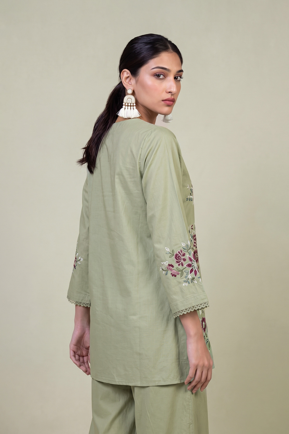 Embroidered Cambric Floral Cambric Kurta - 1-26-102-A-F-VG