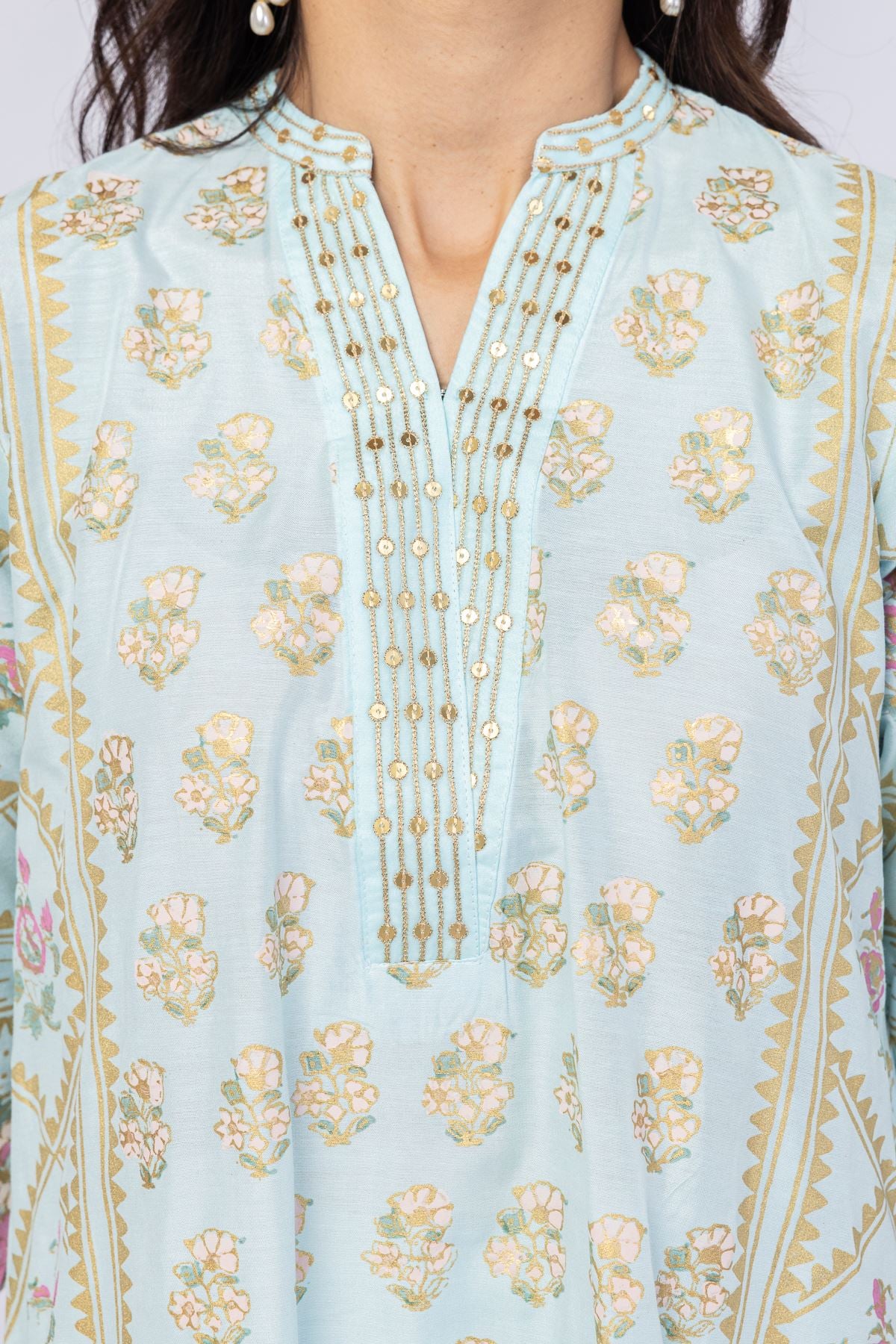 Embroidered Raw Silk Kurta - 25-09-11E14-08TA-VG