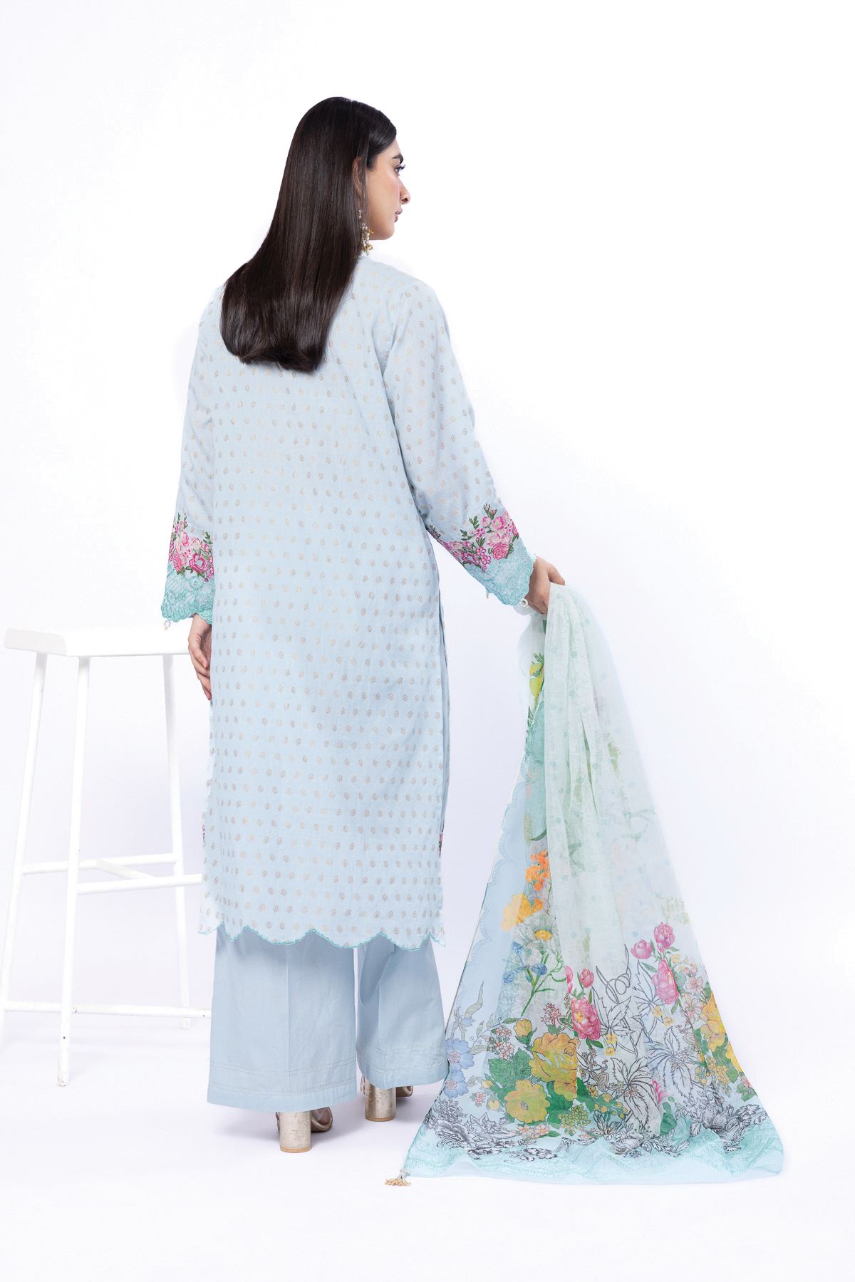 Embroidered Jacquard Tailored 3 Piece - T-A33-26-104FI1-VG