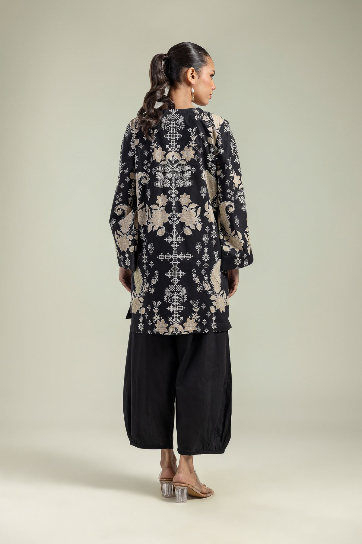 Printed Cambric Floral Black Kurta - 1-26-208-A-E1-VG