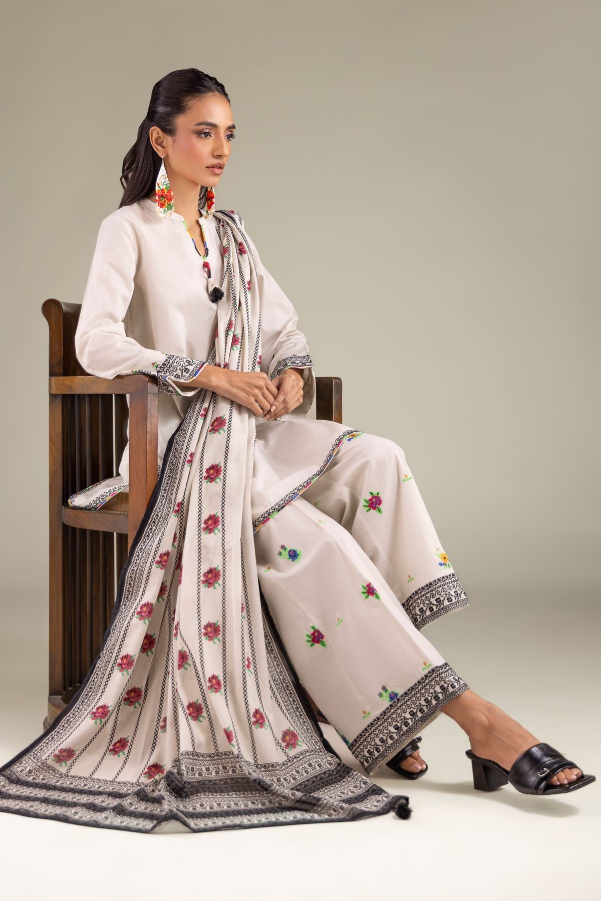 Embroidered Lawn Draped Tassel Dupatta - 1-26-146-A-H-VG