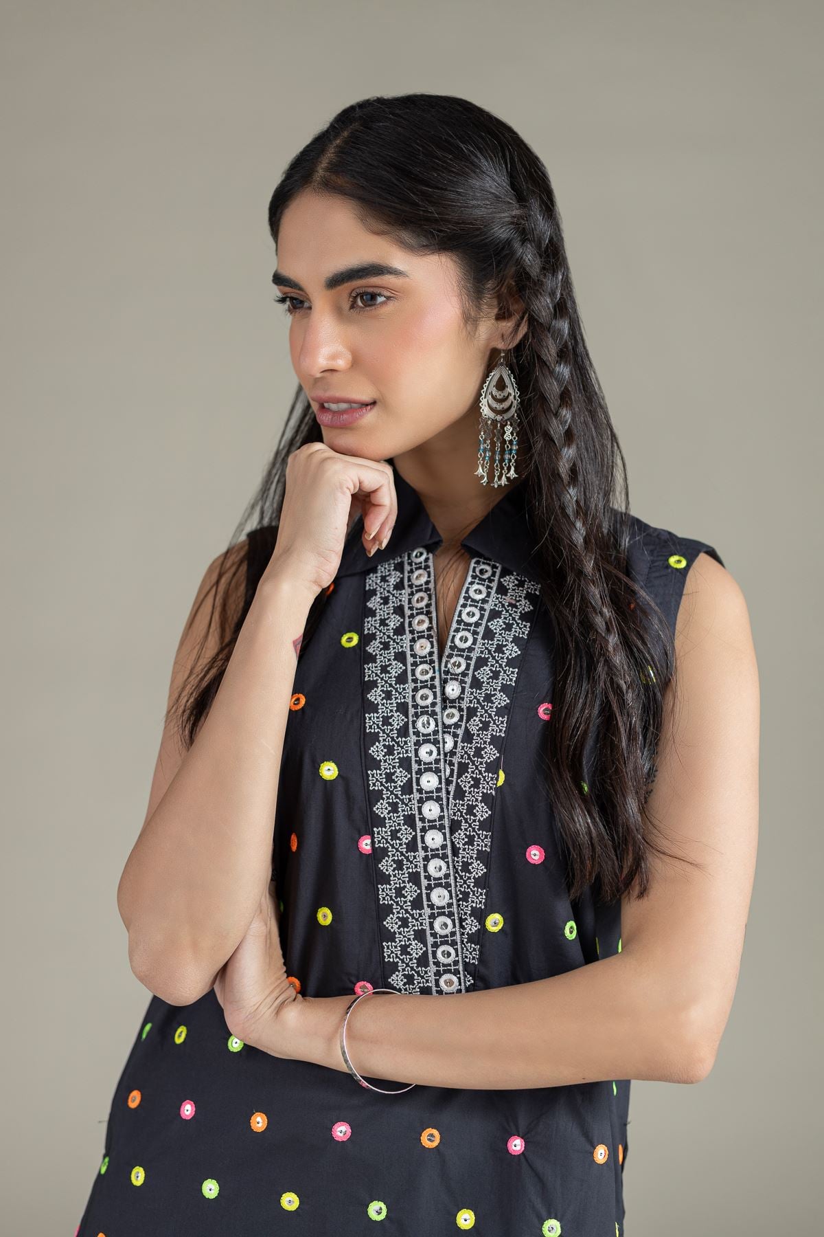 Embroidered Poplin Kurta - 25-10-12E6-03TA-VG