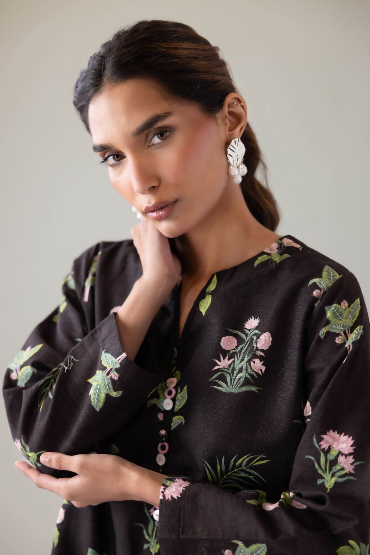 Printed Khaddar Kurta - 25-09-11E3-07TA-VG