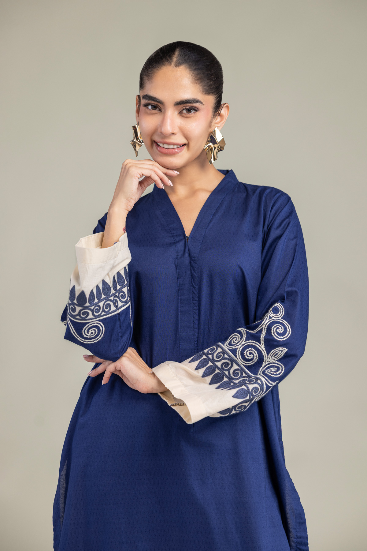 Embroidered Cotton Dobby Cotton Navy Kurta - 1-26-102-A-F-VG