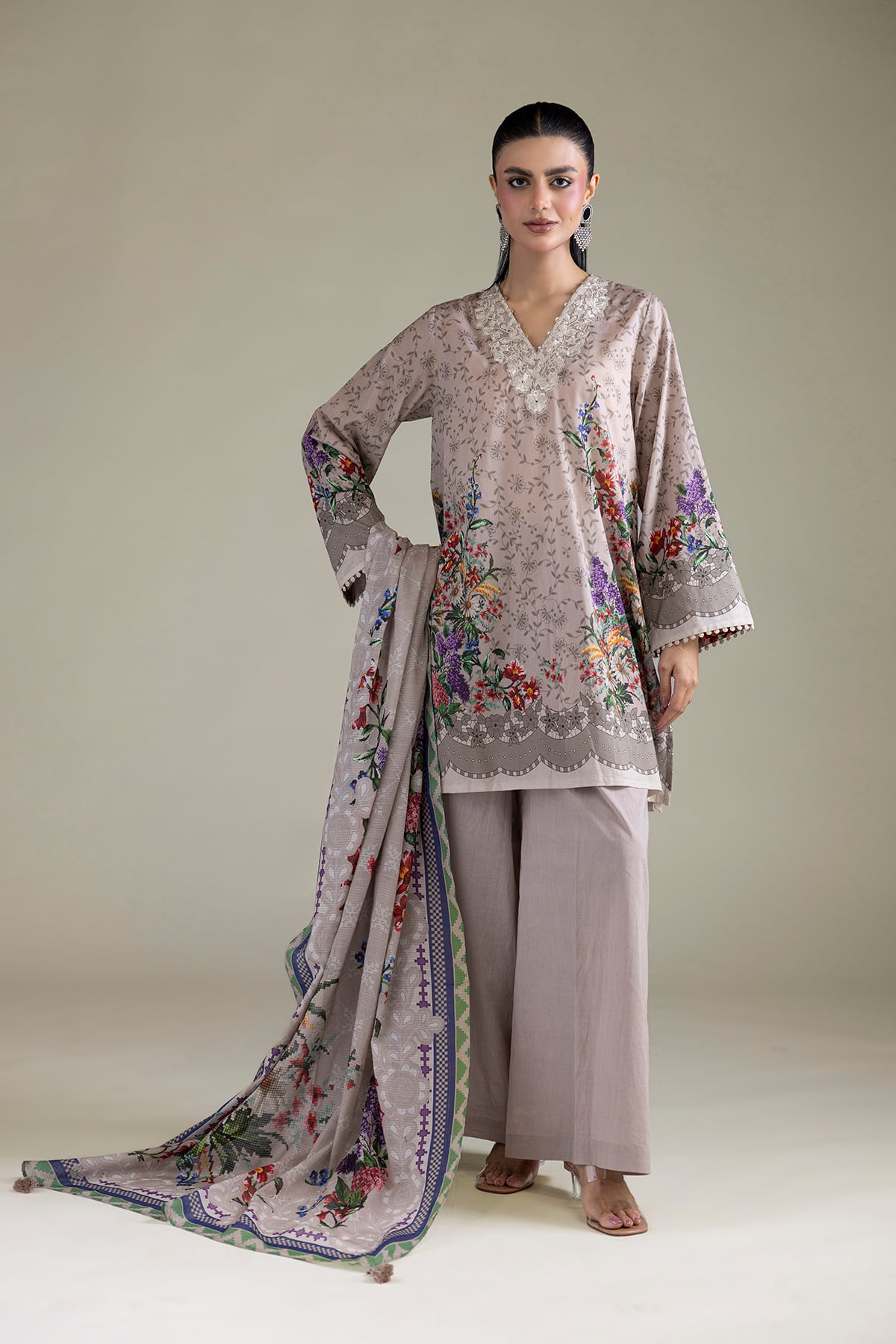 Embroidered Lawn Fabrics 3 Piece - 1-26-102-A-F-VG
